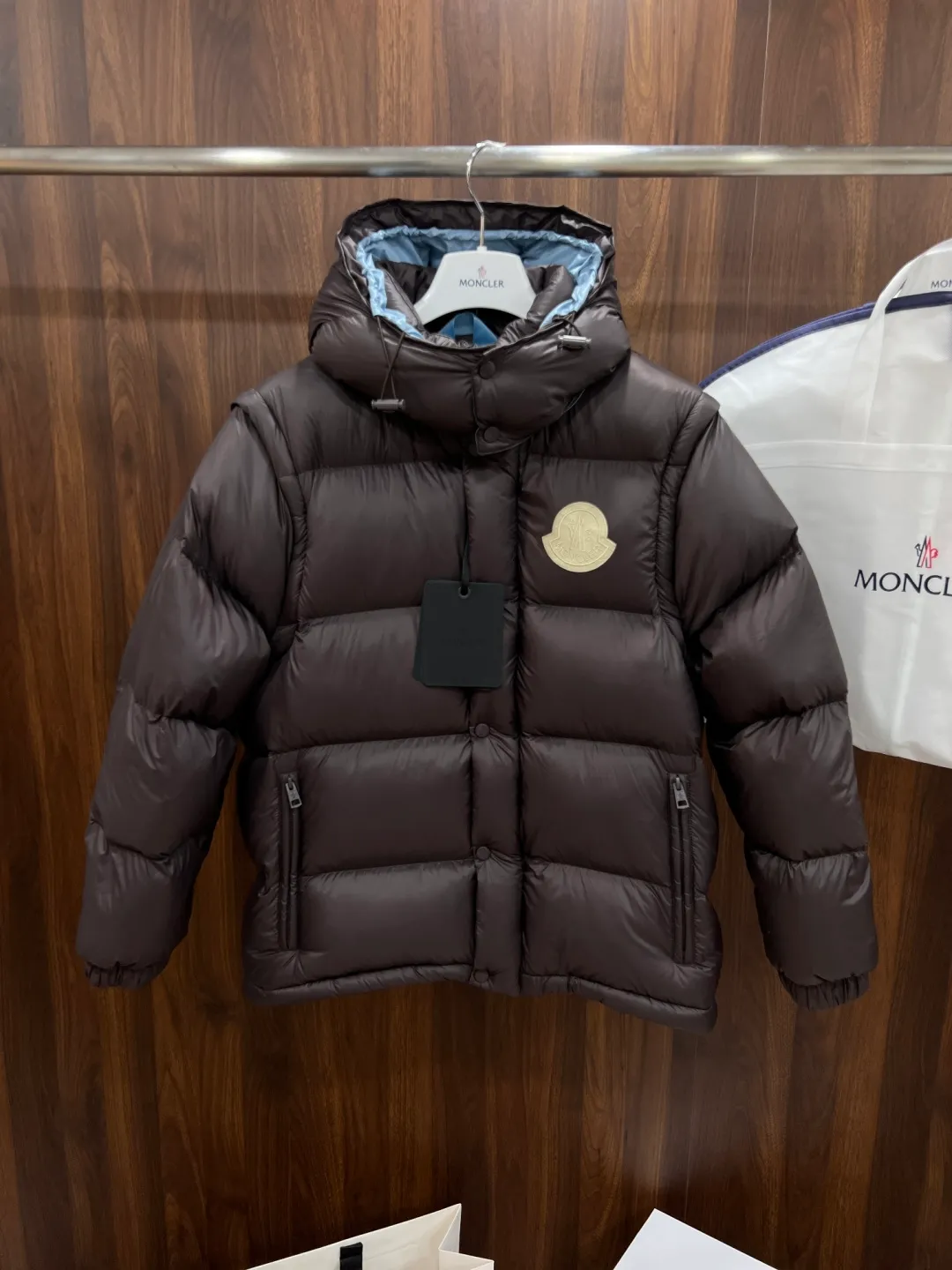 P390 Premium 2026 Original 90 ！ Premium ， ， ， ， ， ， ， 。 ， 。 ， ， ， 。 Size：M-3XL